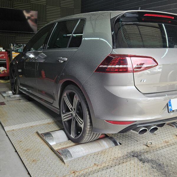 20260818_135645 VW Golf VII R 4motion 2.0 CJXC EA888 gen.3